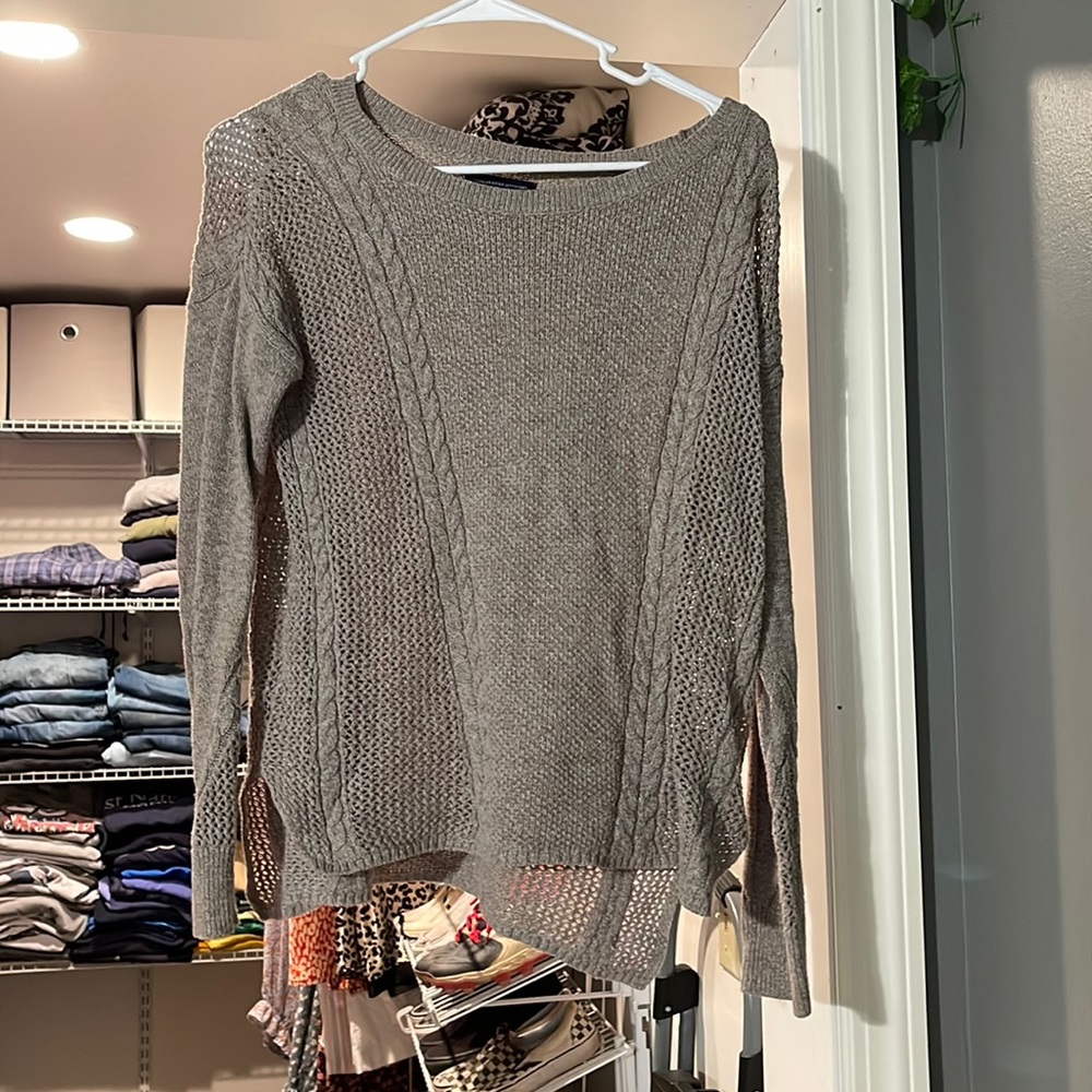 American eagle sweater